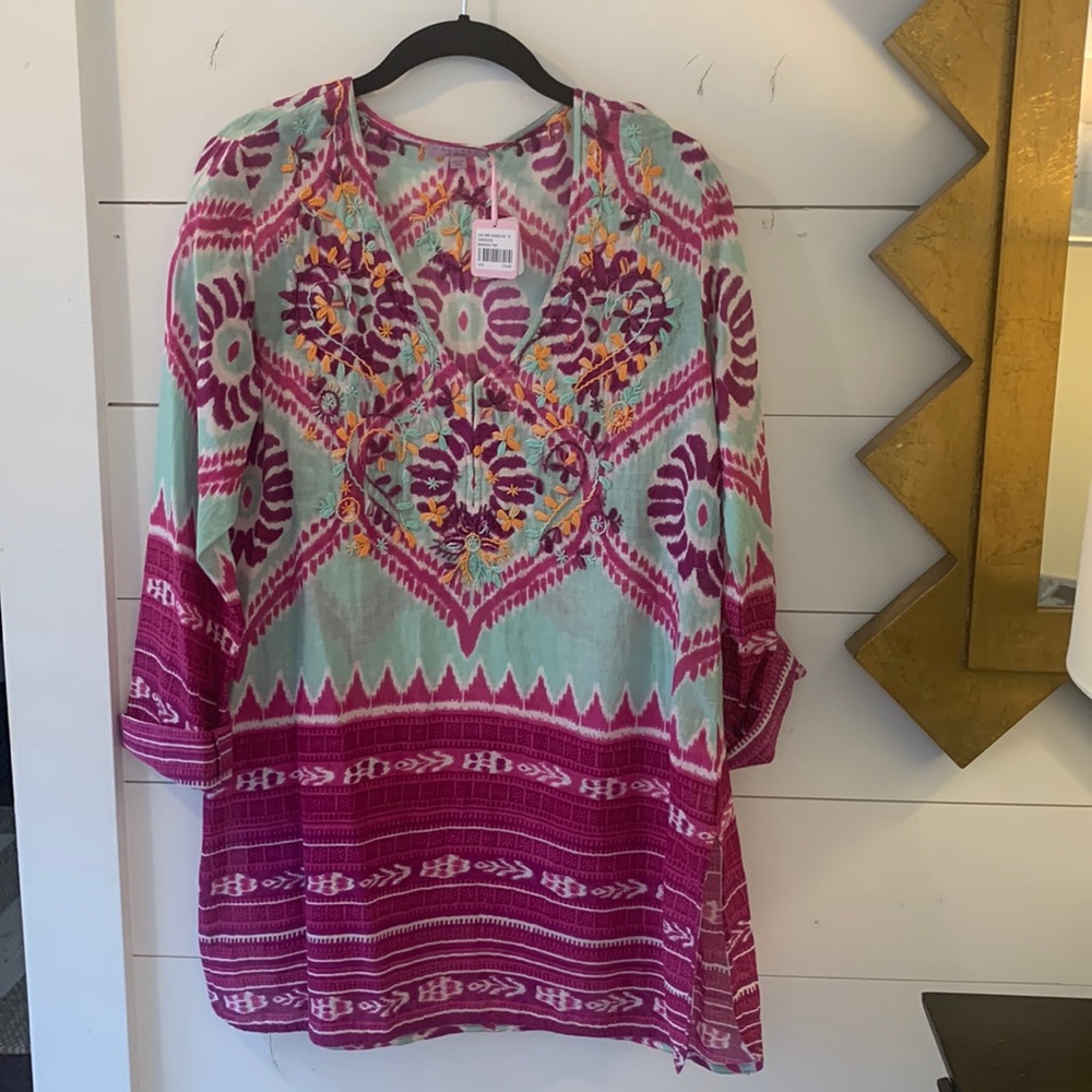 Calypso St Barth size Small. New with tags cotton embroidered tunic top.